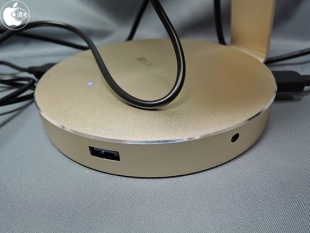 Satechi Aluminum USB 3.0 Headphone Stand