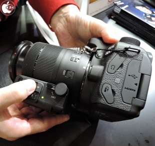 Canon パワーズームアダプター PZ-E1