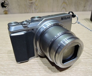 COOLPIX A900