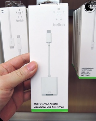 Belkin USB-C to VGAアダプタ
