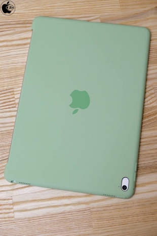 Silicone Case for 9.7-inch iPad Pro