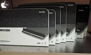 Incase ICON Sleeve with Tensaerlite for MacBook Pro Retina