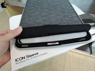 Incase ICON Sleeve with Tensaerlite for MacBook Pro Retina