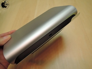 Logi BASE Charging Stand with Smart Connector for iPad Pro