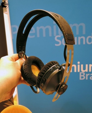 MOMENTUM On-Ear Wireless