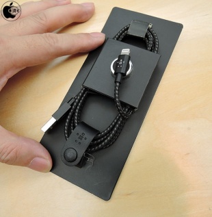 Belkin Charge Cable Valet