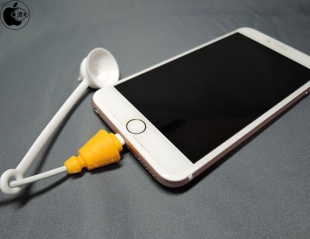 CABLE PROTECTOR FOR iPhone CABLE