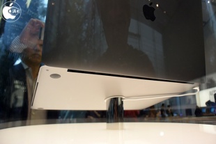 MacBook Pro (15-inch, Late 2016)