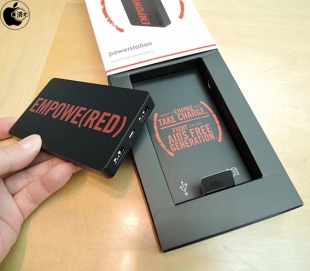 mophie powerstation (PRODUCT) RED