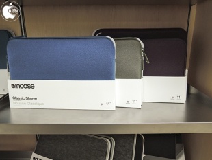 Incase Ariaprene Classic Sleeve for MacBook