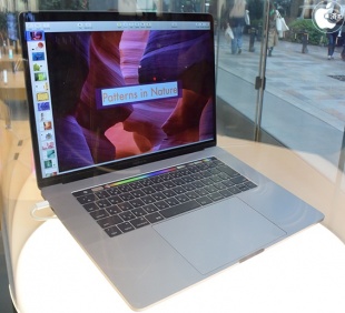 MacBook Pro (15-inch, Late 2016)