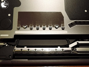 MacBook Pro (15-inch, Late 2016)