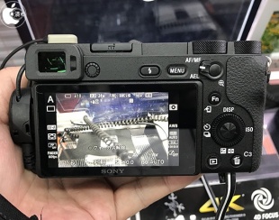 SONY α6500