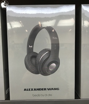 Beats Studio Wirelessオーバーイヤーヘッドフォン - Alexander Wangスペシャルエディション