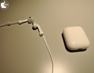 Spigen AirPods Strap