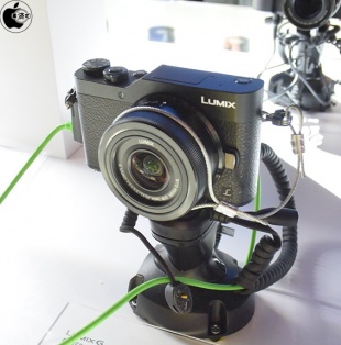LUMIX DC-GF9