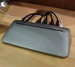 Tethered Dock for MacBook Pro (2016)