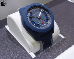 Armani Exchange Connected