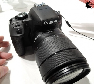 キヤノン、ファミリー向けデジタル一眼レフカメラ「EOS Kiss X9i