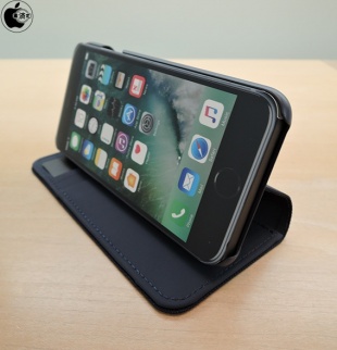 Logicool Hinge Case for iPhone 7