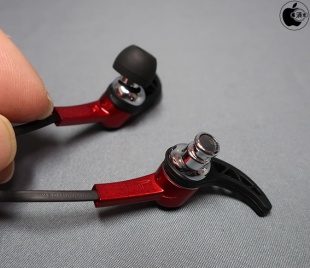 iFrogz summit wireless Bluetooth
