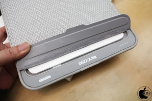 Incase ICON Sleeve with Diamond Ripstop for MacBook Pro