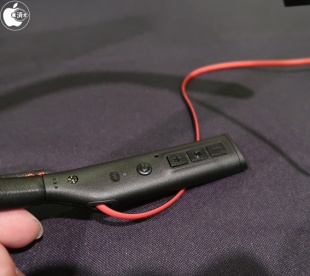 MOMENTUM In-Ear Wireless