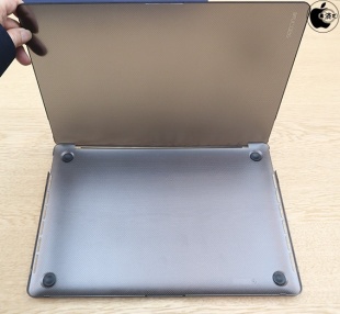 Incase 15" Hardshell Case for MacBook Pro with Thunderbolt 3 (USB-C)