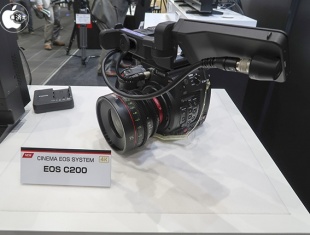 EOS C200