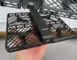 Hover Camera Passportドローン