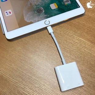 Apple Lightning - USB 3 カメラアダプタ