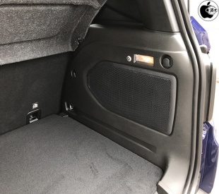 Jeep Renegade Trailhawk Beats Edition