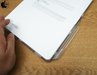 Tech21 Impact Clear Case for iPad Pro(12.9インチ、第2世代)