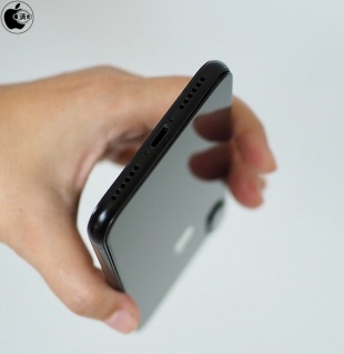 iPhone 8 モックアップ