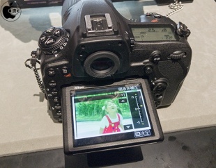 D850
