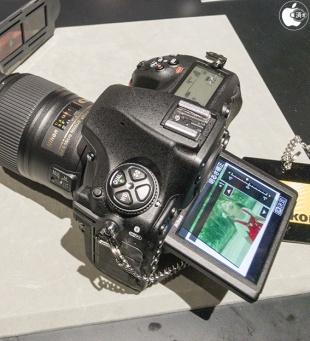 D850