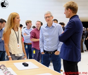 Tim Cook CEO