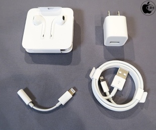 iPhone 8 Plus・iPhone 8同梱品