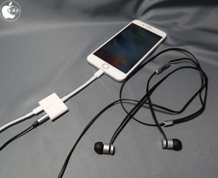 Belkin 3.5mm Audio + Charge Rockstar
