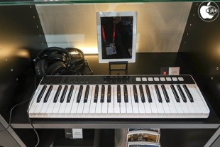 iRig Keys I/O 49