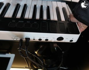iRig Keys I/O 49
