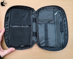 Incase Nylon Accessory Organizer for iPhone and Apple Watch