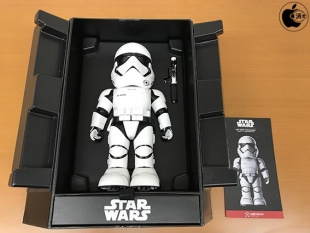 Star Wars Stormtrooper by UBTECH