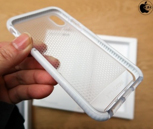 Tech21 Evo Mesh Case for iPhone X