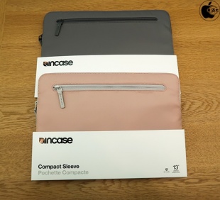 Incase Compact Sleeve in Flight Nylon for MacBook