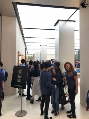 Apple 新宿