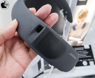 Bose SoundWear Companion speaker