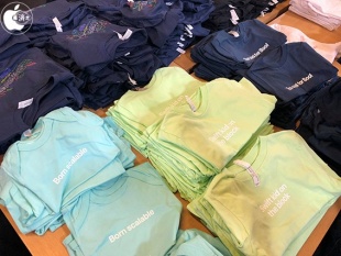 WWDC2018特製Tシャツ