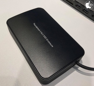 Thunderbolt 3 M.2 SSD Enclosure