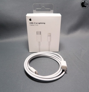 Apple USB-C - Lightningケーブル(A1703)